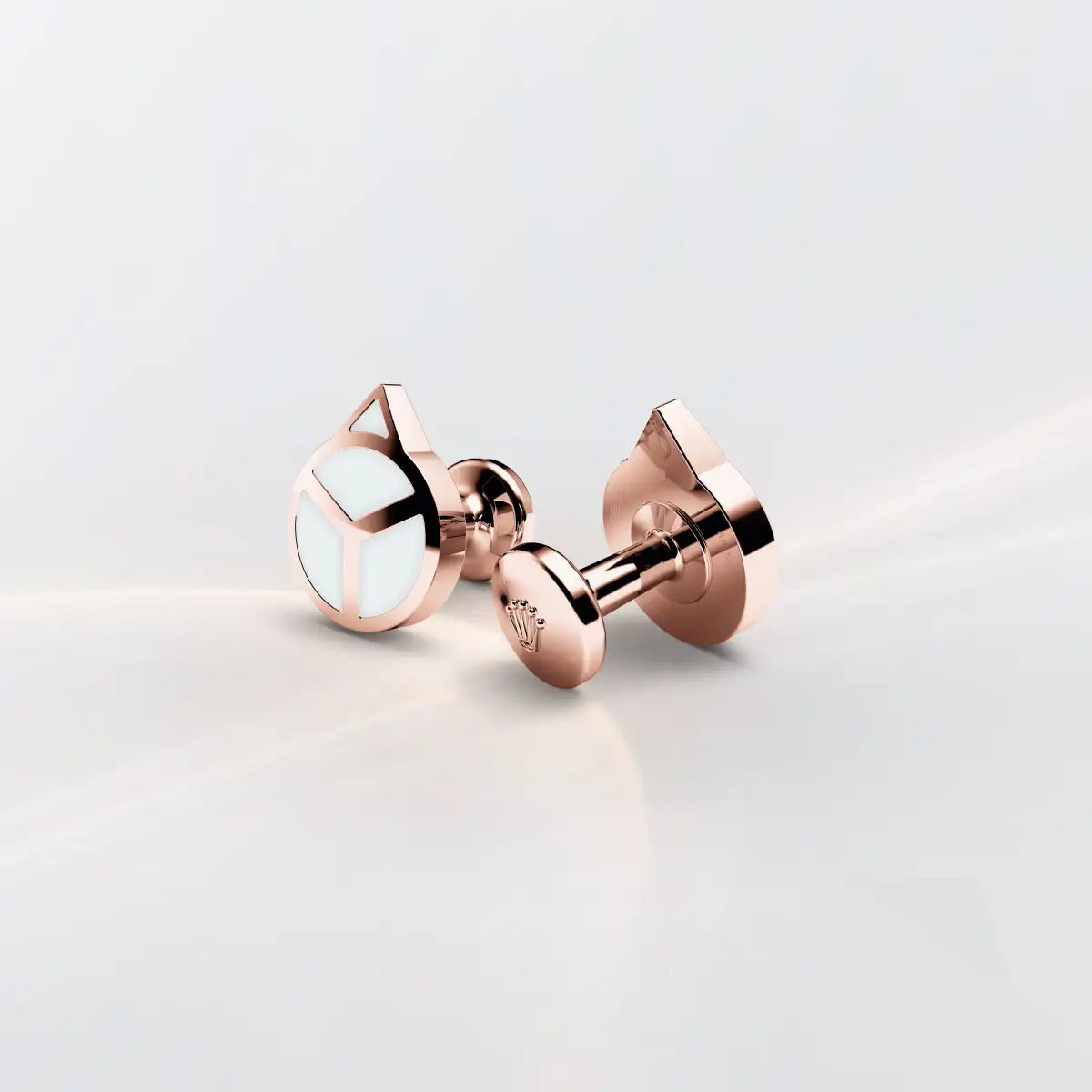 Cufflinks - Elegance on the wrist