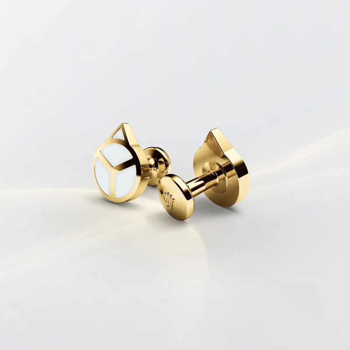 Cufflinks - Elegance on the wrist