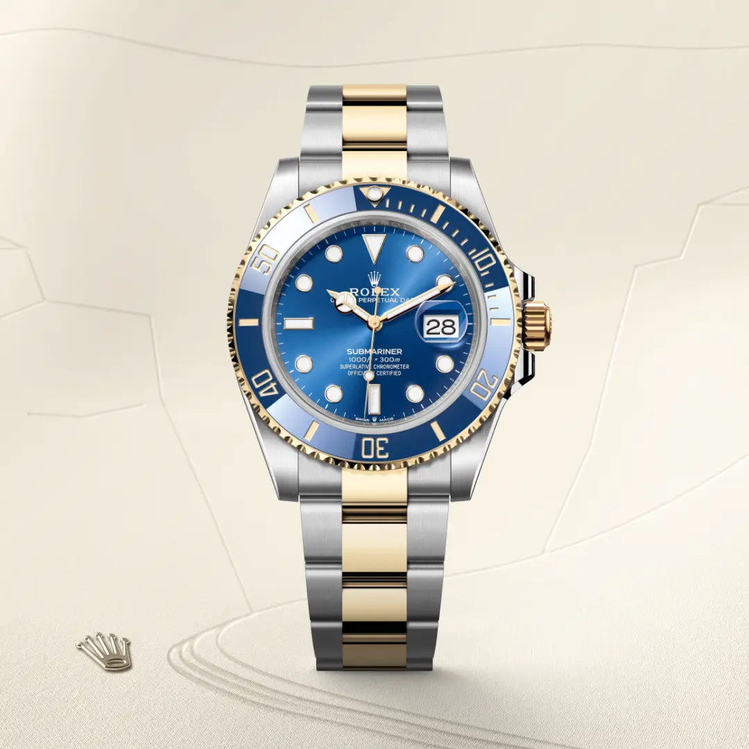 Submariner Date m126613lb-0002 Upright